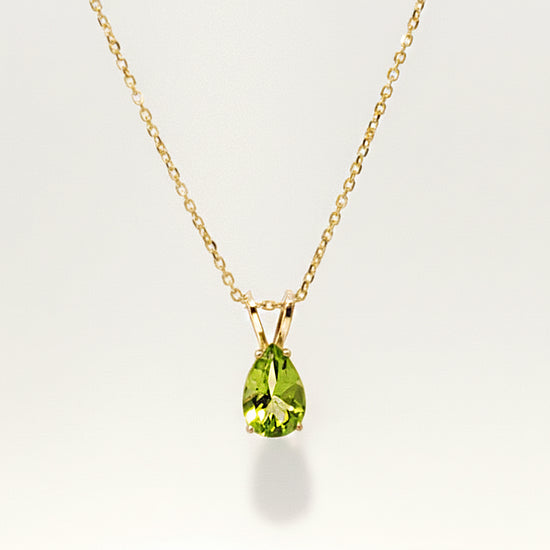 New! 14k Peridot Water Drop Necklace