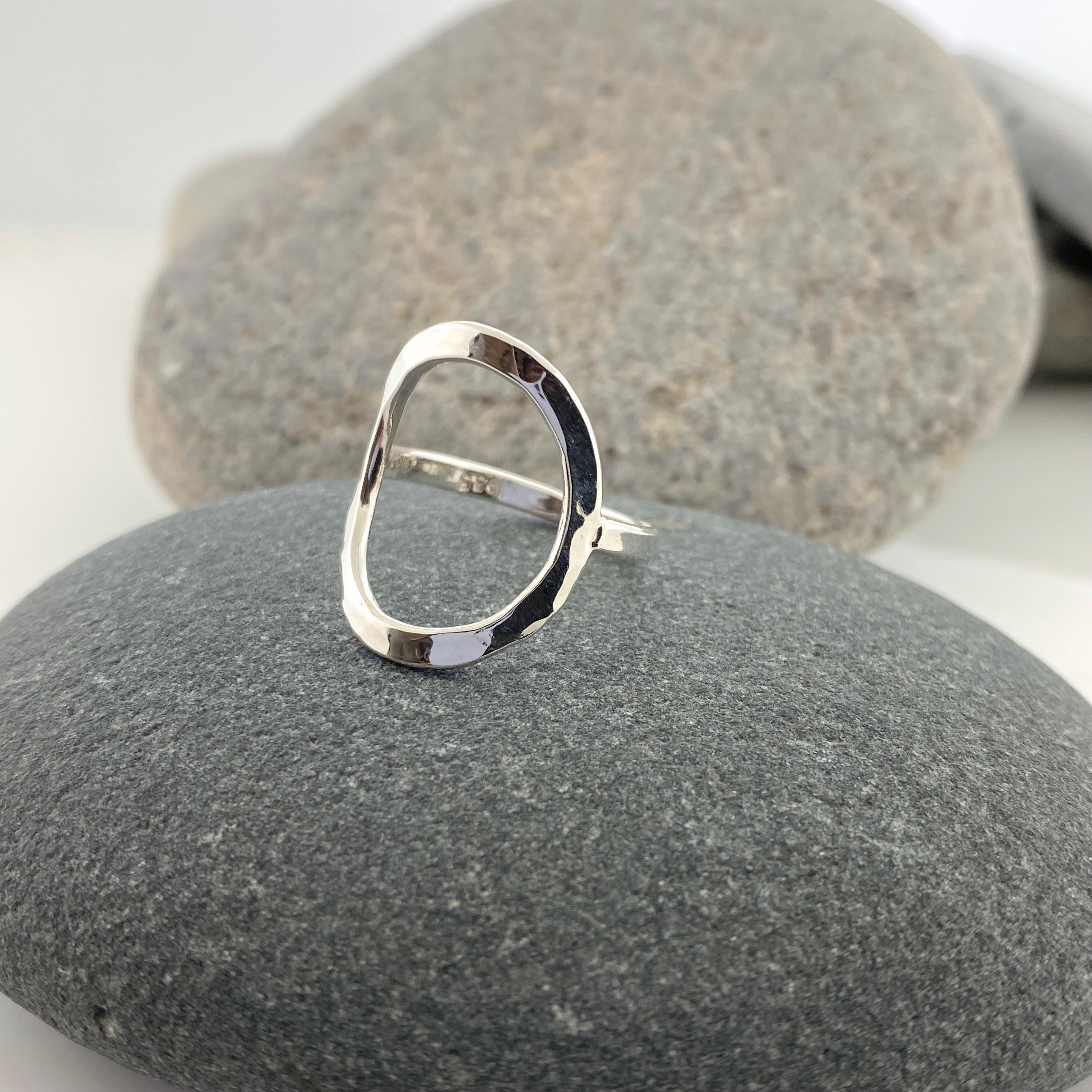 Women’s Sterling Silver Hammered cheapest Circle Ring