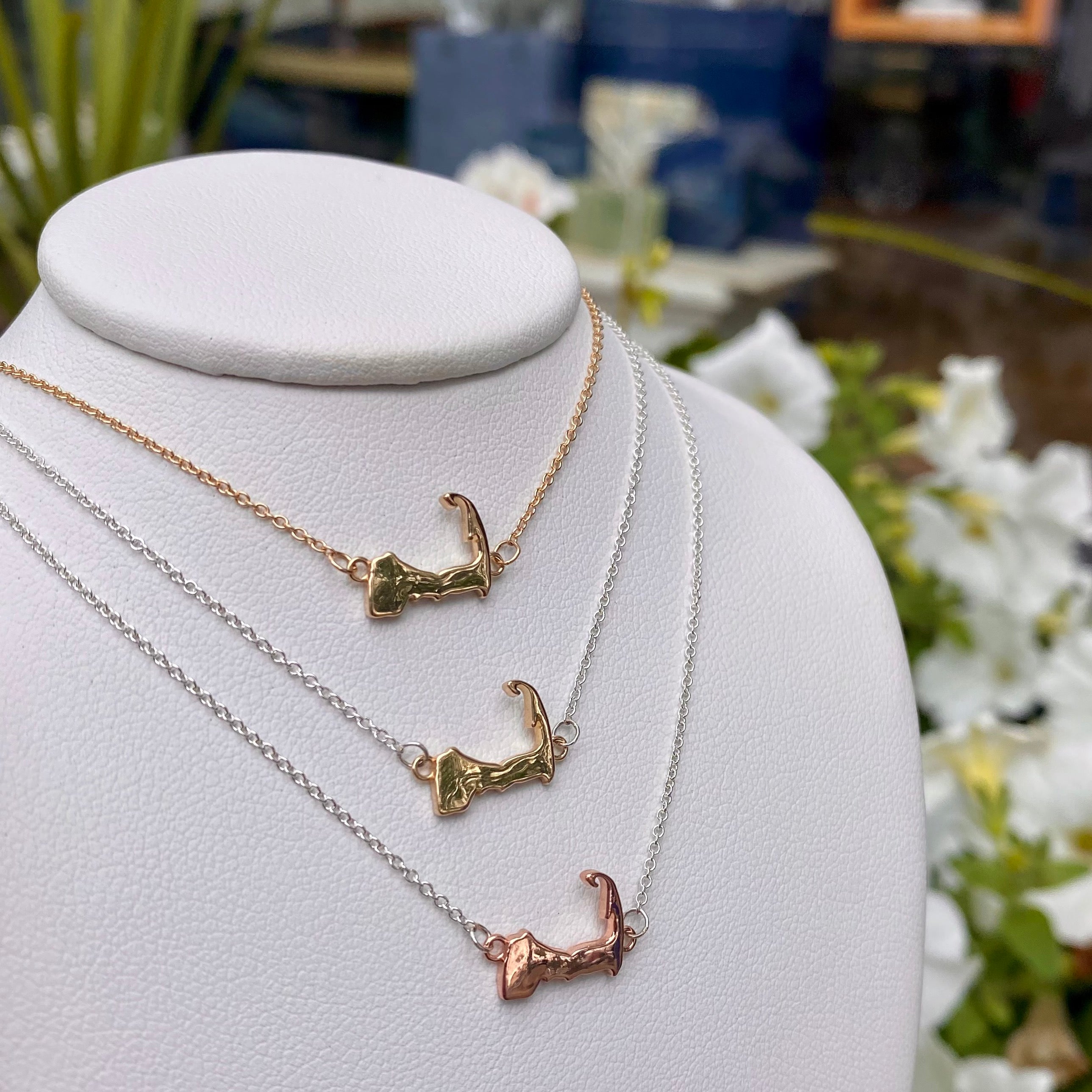 Capeology Cape Cod Map Necklace1