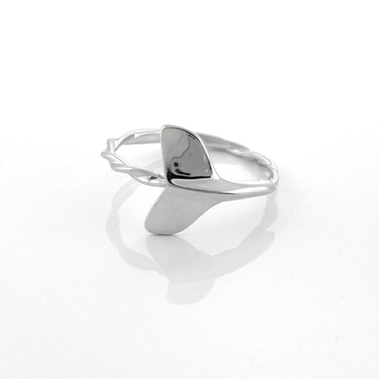 Twisted Whale Tail Ring