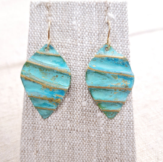 Ocean Treasure Patina Small Leaf Earrings