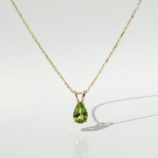 New! 14k Peridot Water Drop Necklace