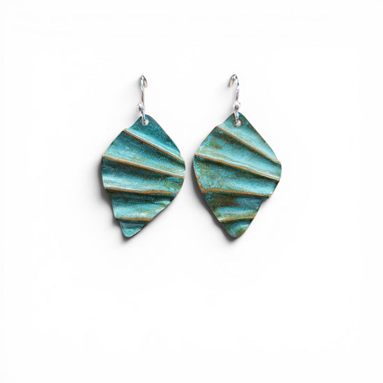 Ocean Treasure Patina Medium Leaf Earrings