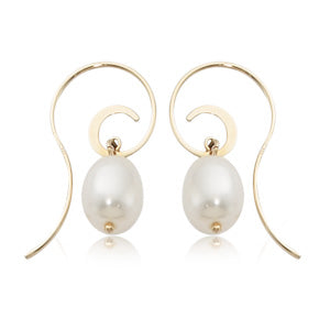 14k Gold + Freshwater Pearl Curved Drop Earring