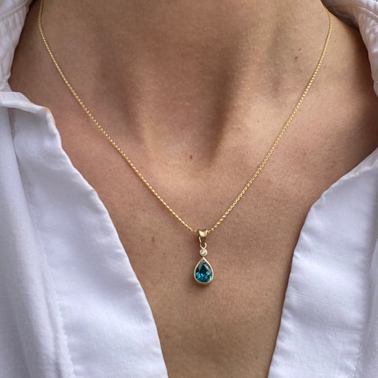 Blue Zircon Ocean Sparkle Necklace