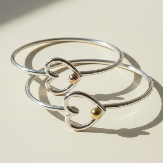 Cape Cod Heart Hook Bracelet