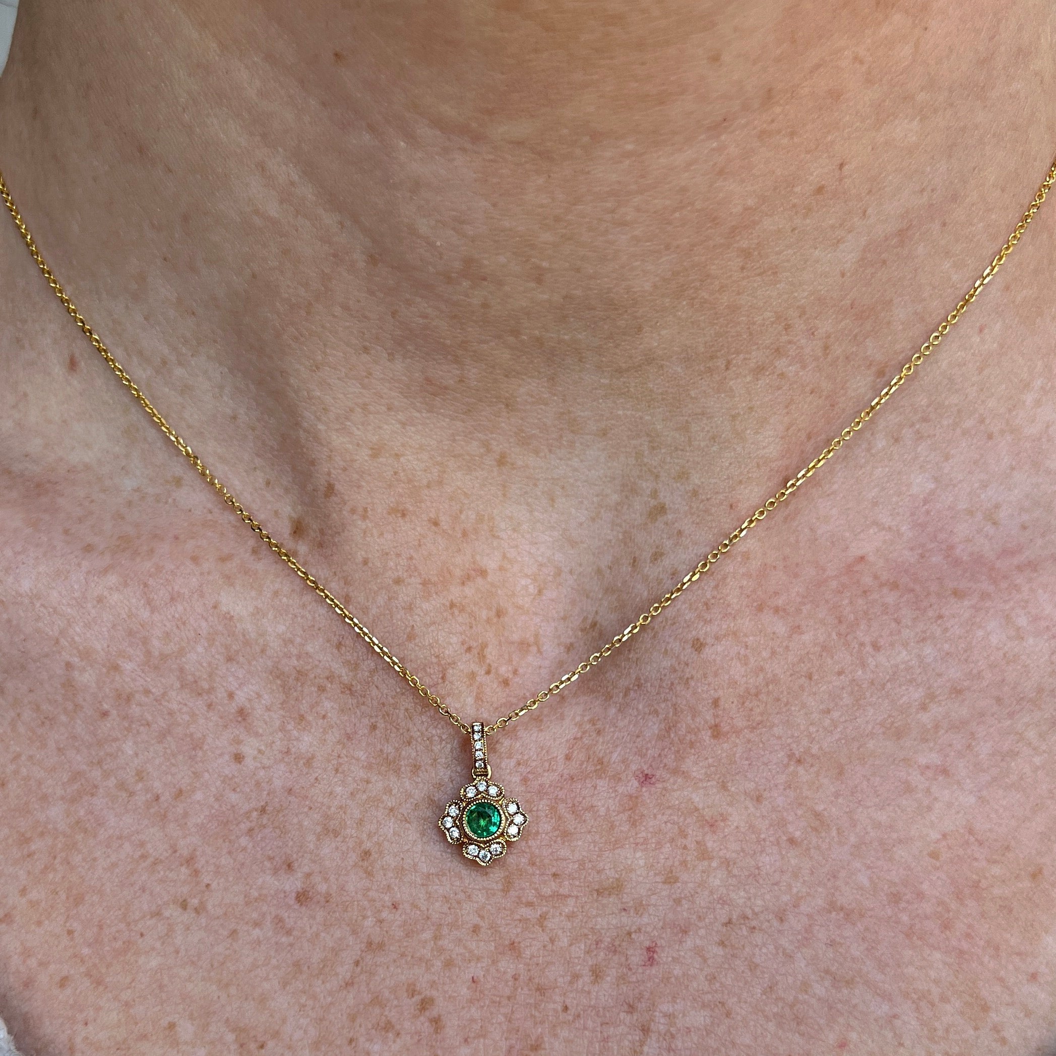 Vintage Emerald Pendant 001-230-01336 | Baxter's Fine Jewelry | Warwick, RI
