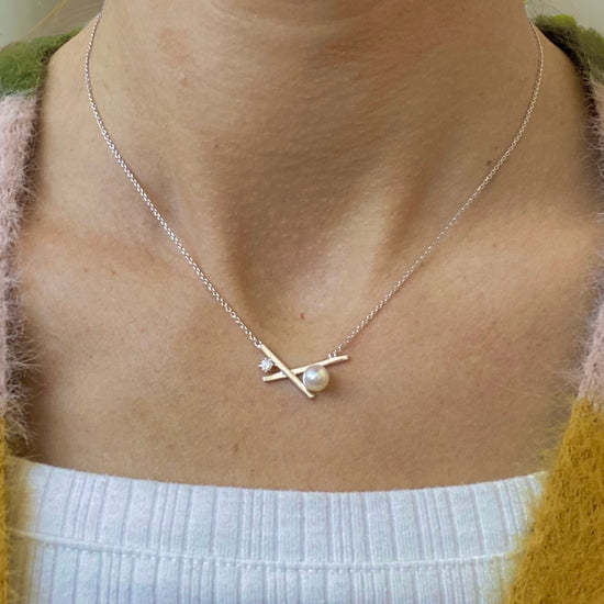 Diamond & Pearl XO Necklace