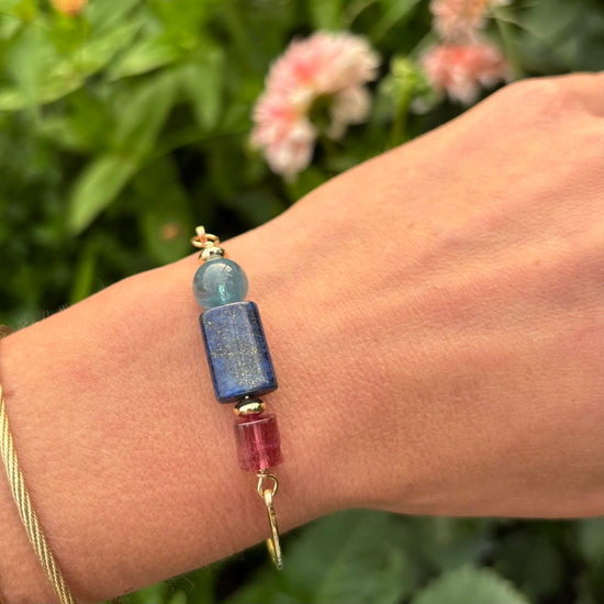 Sea Blossom Gem Hook Bracelet