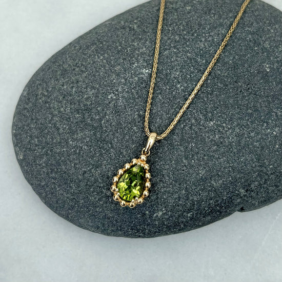 14k Gold Beaded Peridot Necklace