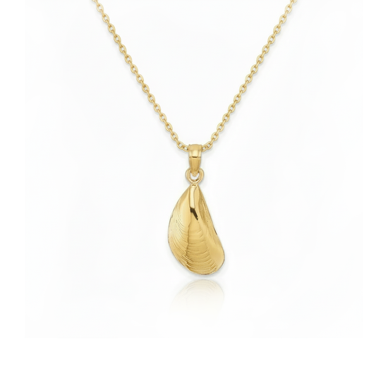 14K Mussel Necklace