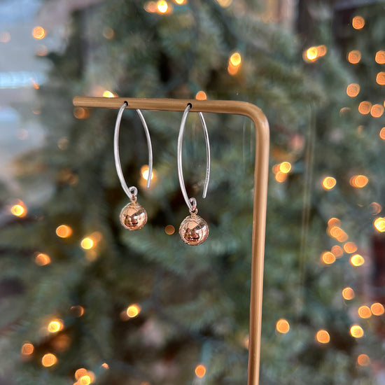 Cape Cod Swoop Drop Earrings