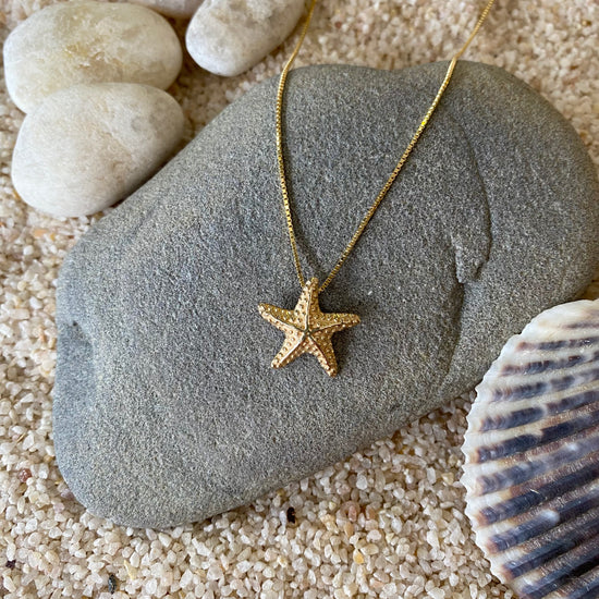 14k Gold Starfish Necklace