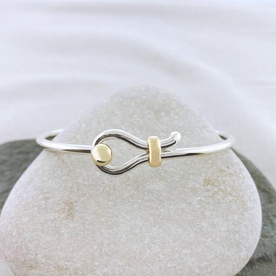 Sandbar Hook Bracelet
